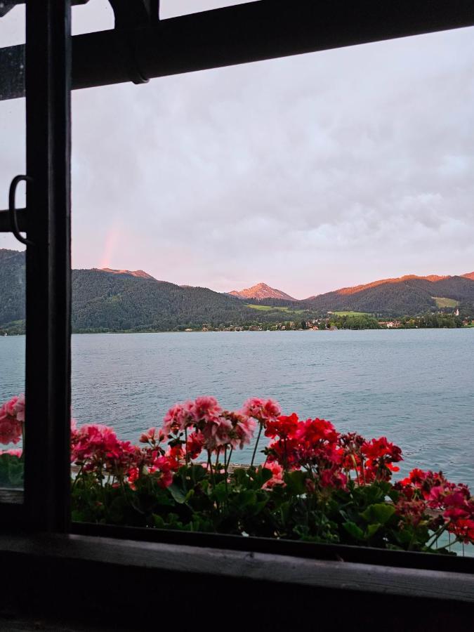 Ferienhaus Steinbacher Direkt Am Tegernsee Bagian luar foto